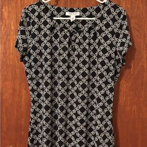 White House Black Market Monochrome Patterned Blouse